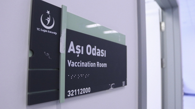 Ankara Şehir Hastanesi'nde 25 aşı uygulama odası oluşturuldu